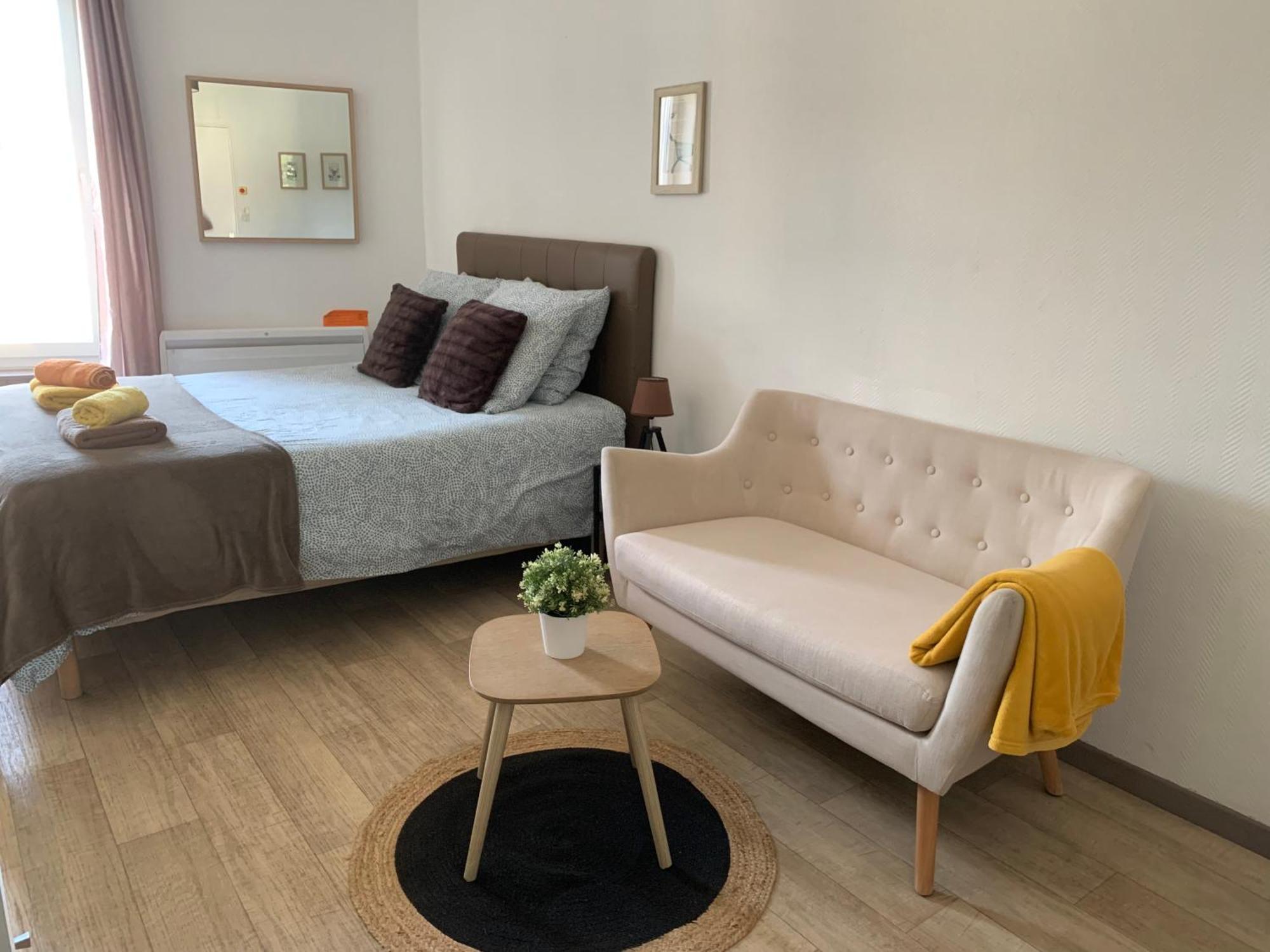 Pyrene Holidays - Residence La Fontaine - Studios Cozy A 10Mn A Pied Des Thermes บาญเญอ-เดอ-บีกอร์ ภายนอก รูปภาพ